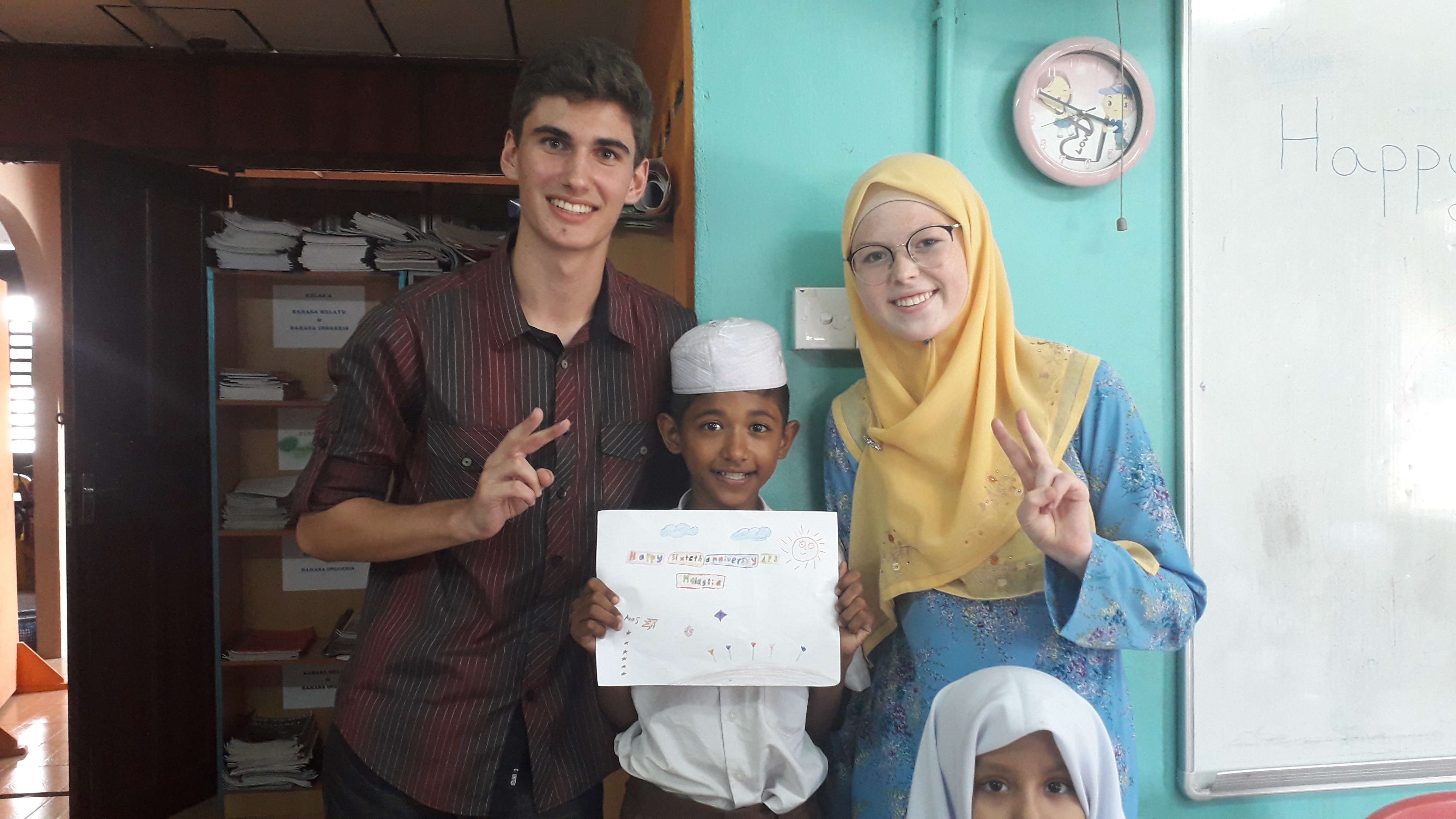 Mas Hart Corey Volunteering W Rohingya 2