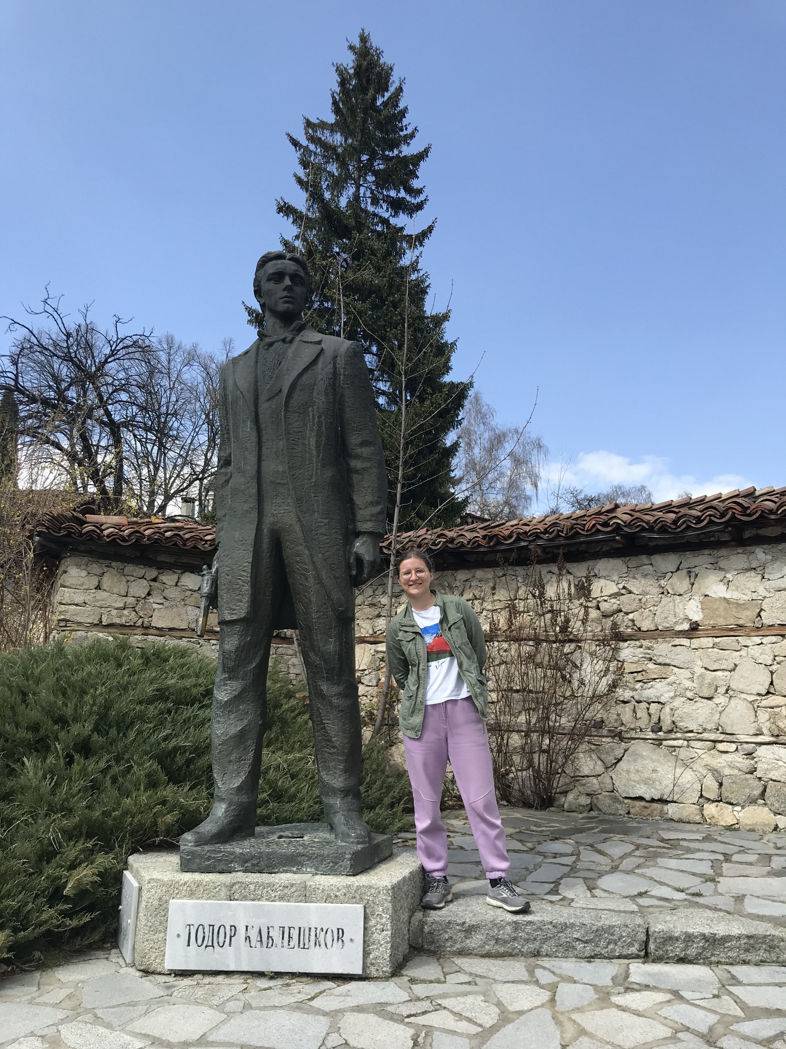 Peri Standing Next To A Statue Of Todor Kableshkov